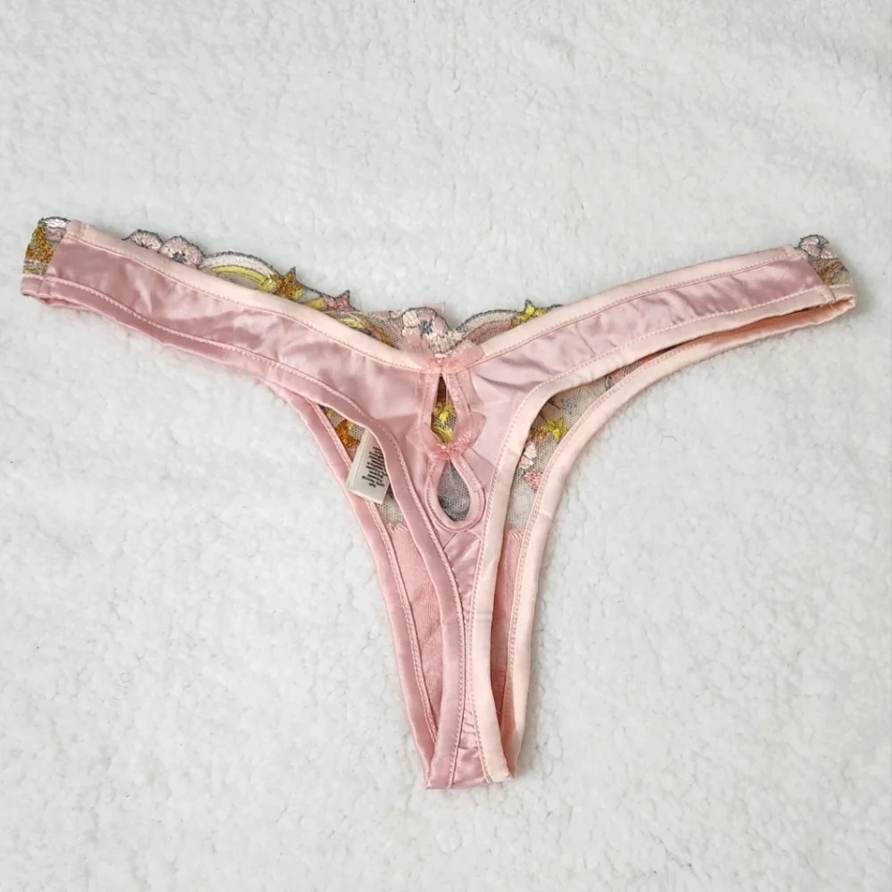 For Love And Lemons love lemons